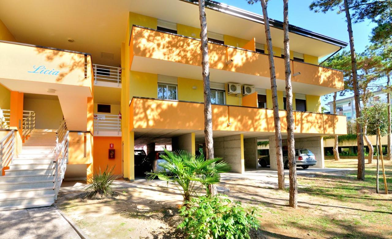 Villa Licia Bibione Exterior photo